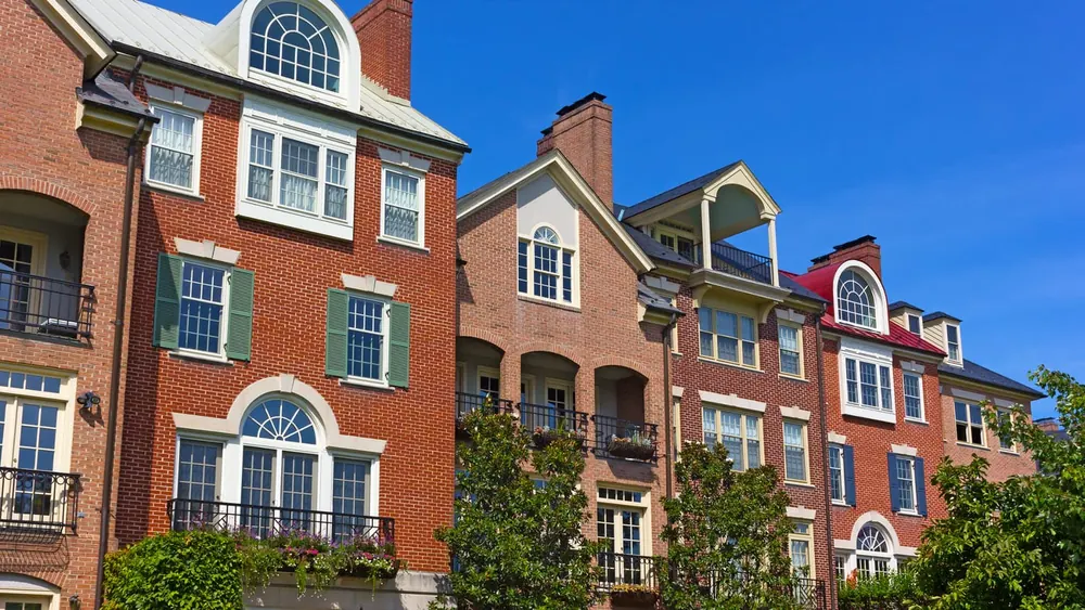 Luxury homes in Old Town Alexandria
