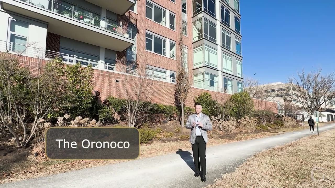 The Oronoco: Why This Is Old Town's Most Coveted Building